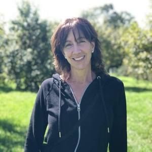 Meet your Posher, Edith